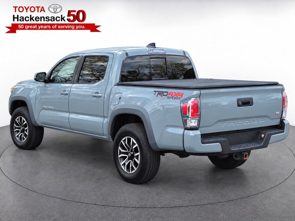 Used 2023 Toyota Tacoma TRD Sport AWD/4WD image 3