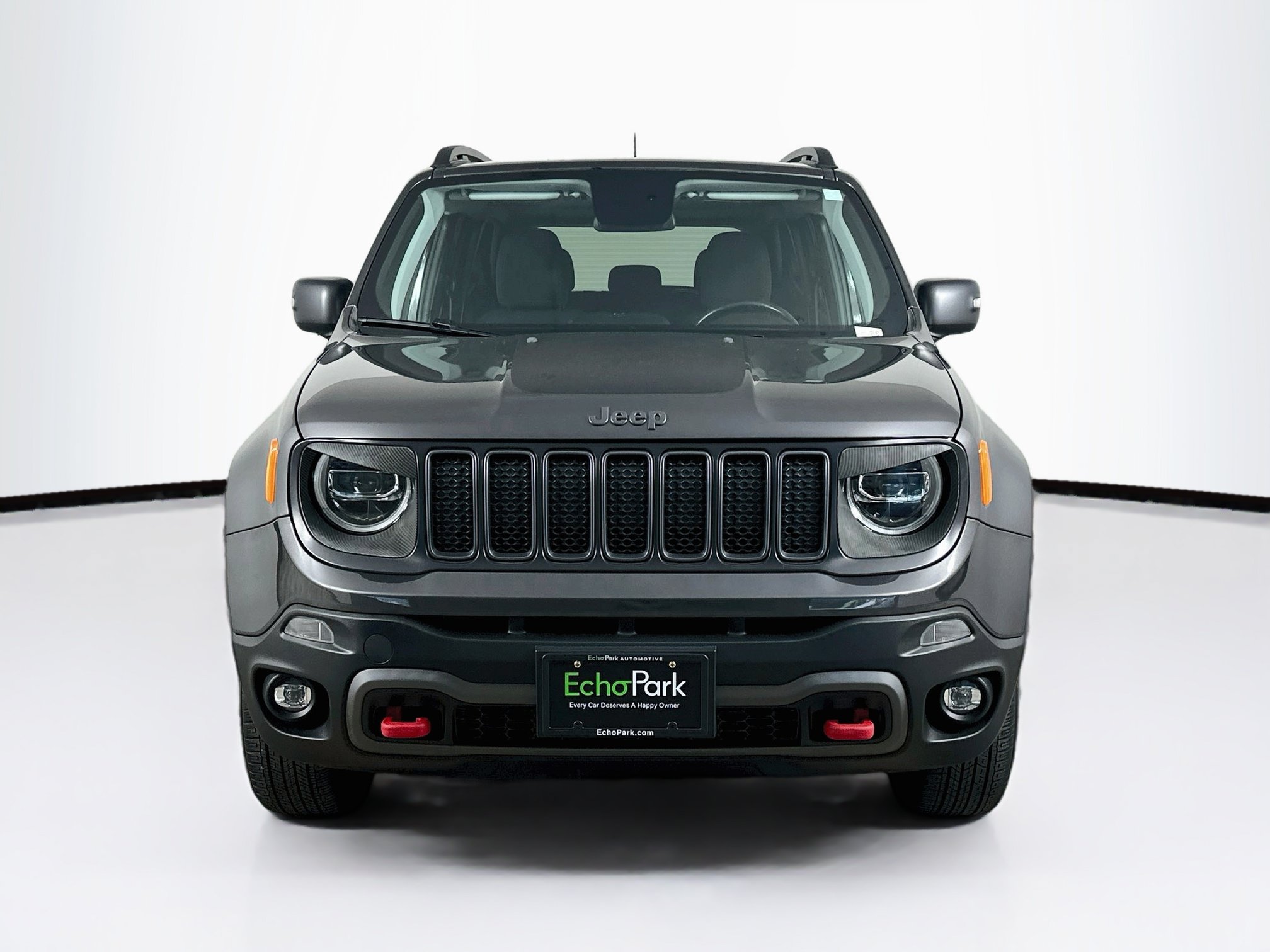 Used 2019 Jeep Renegade Trailhawk w/ UConnect 8.4 Nav Group AWD/4WD image 2