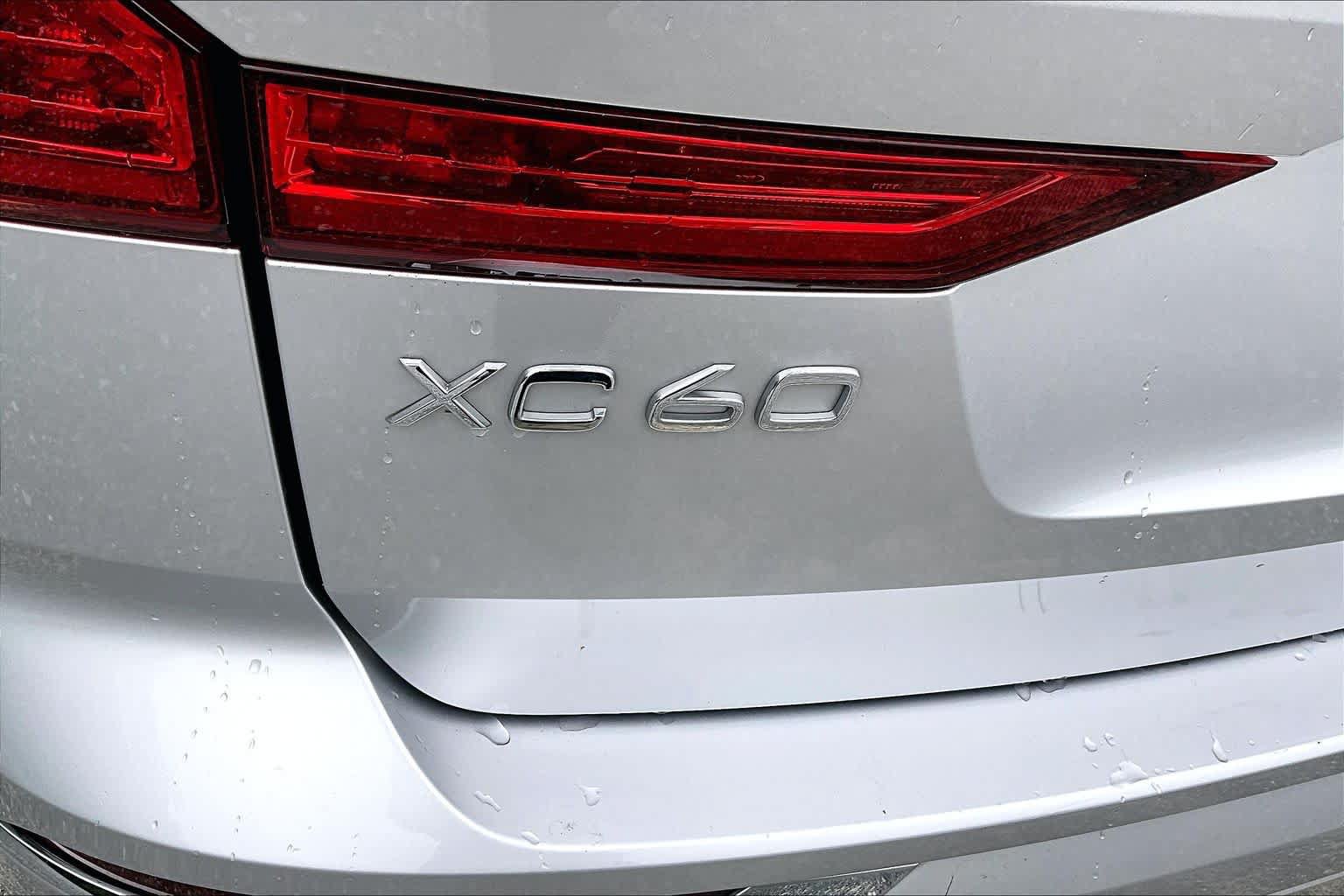 Used 2019 Volvo XC60 T5 Inscription AWD/4WD image 10