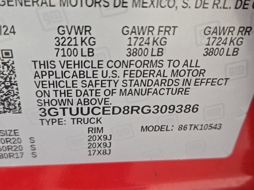 Used 2024 GMC Sierra 1500 Elevation w/ LPO, Elevation Black Package image 33