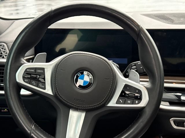 Used 2025 BMW X5 xDrive40i w/ M Sport Package AWD/4WD image 14