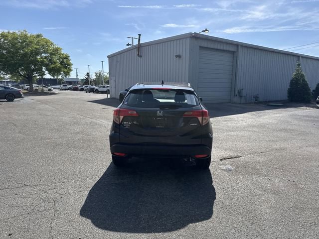 Used 2018 Honda HR-V LX image 6