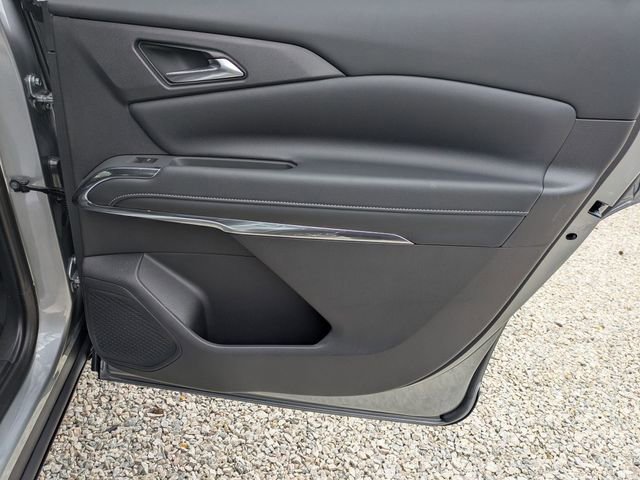 New 2026 Chevrolet Traverse LT w/ Sun and Wheel Package image 35