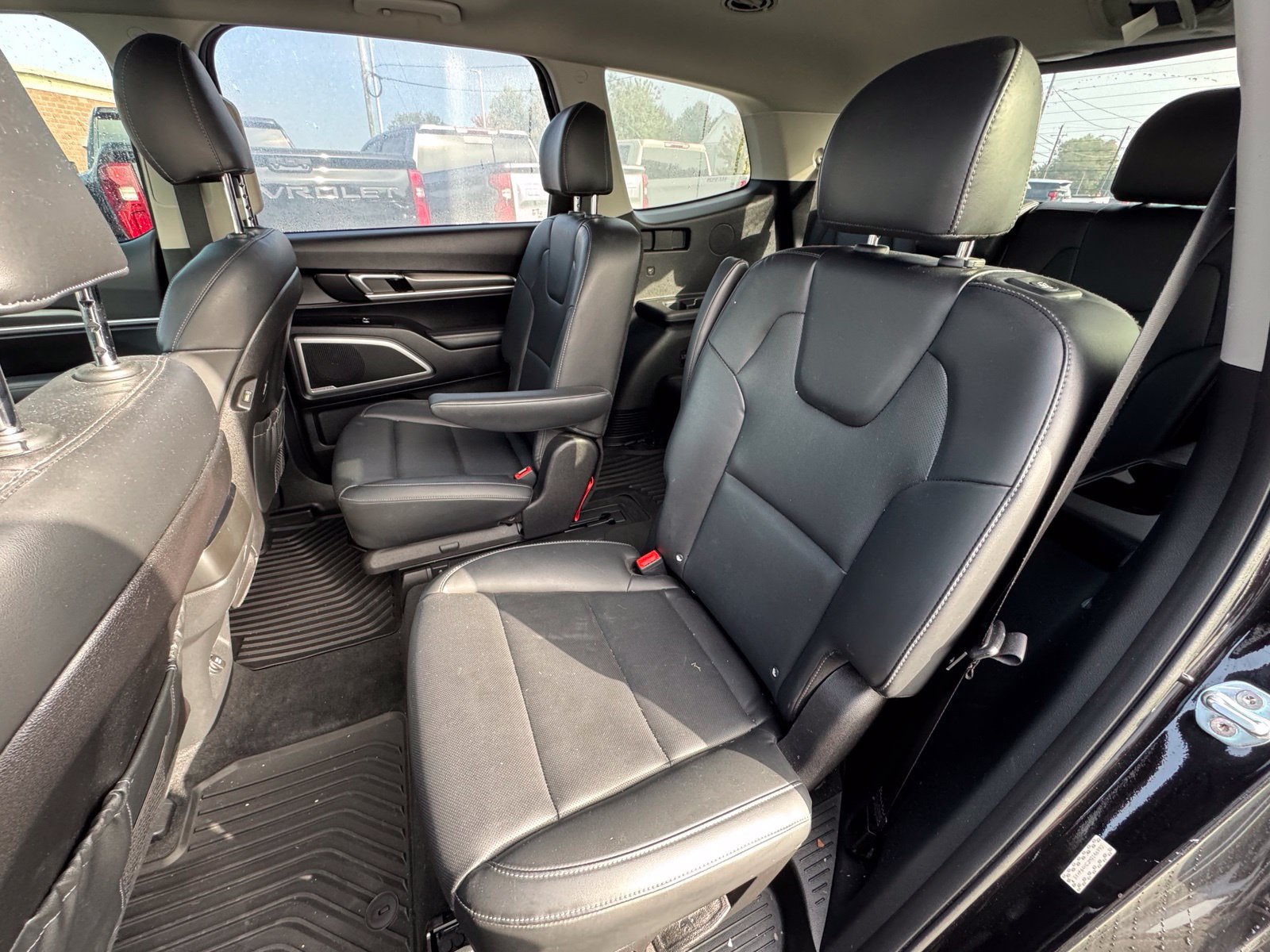 Used 2021 Kia Telluride S FWD image 24
