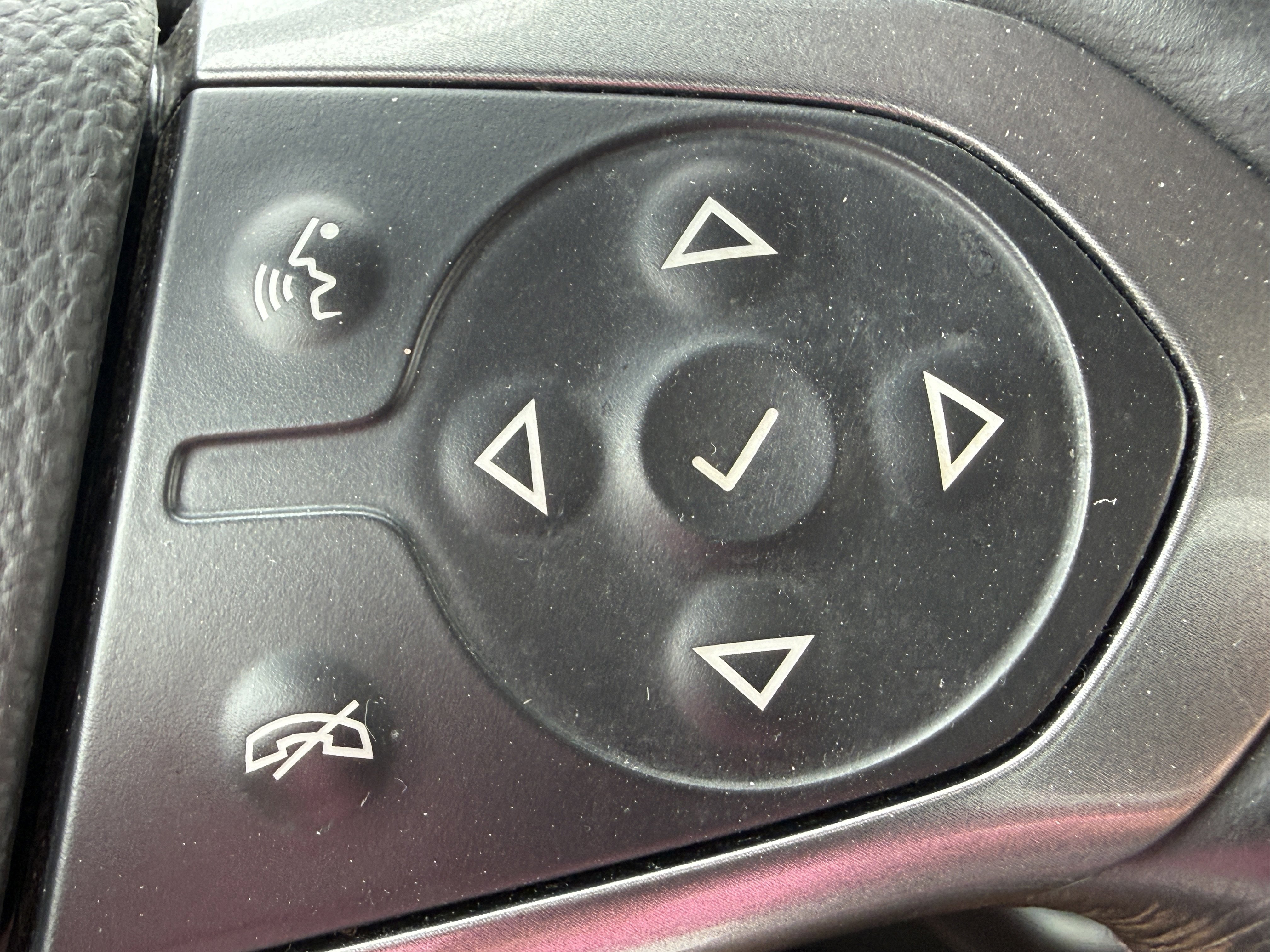 Used 2017 Chevrolet Silverado 1500 LTZ w/ Sport Package image 33