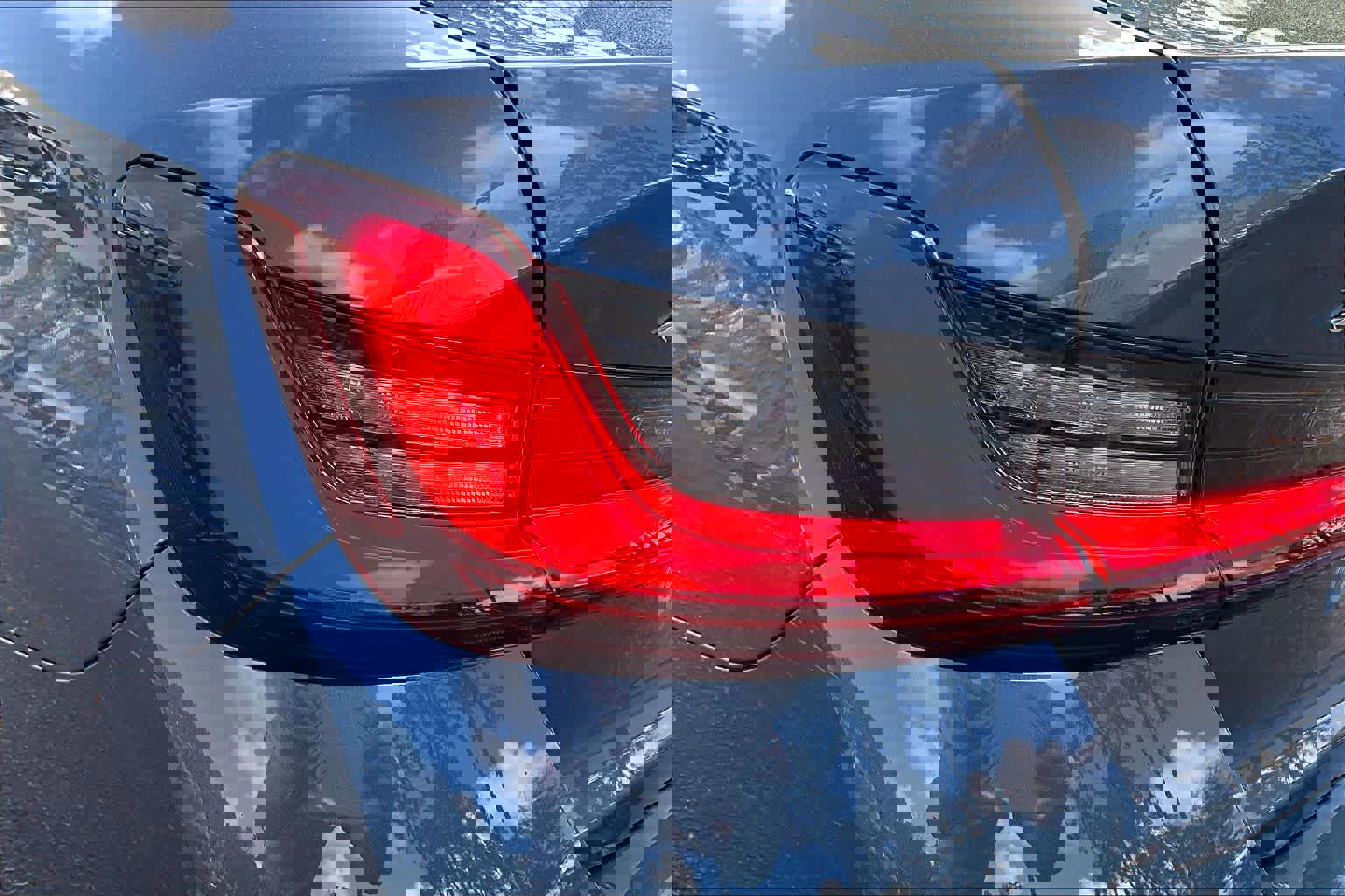 Certified 2025 BMW 330i xDrive Sedan w/ Premium Package image 29