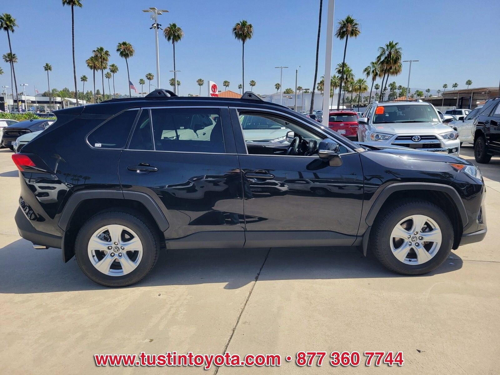 Certified 2020 Toyota RAV4 XLE w/ All Weather Liner Package image 3