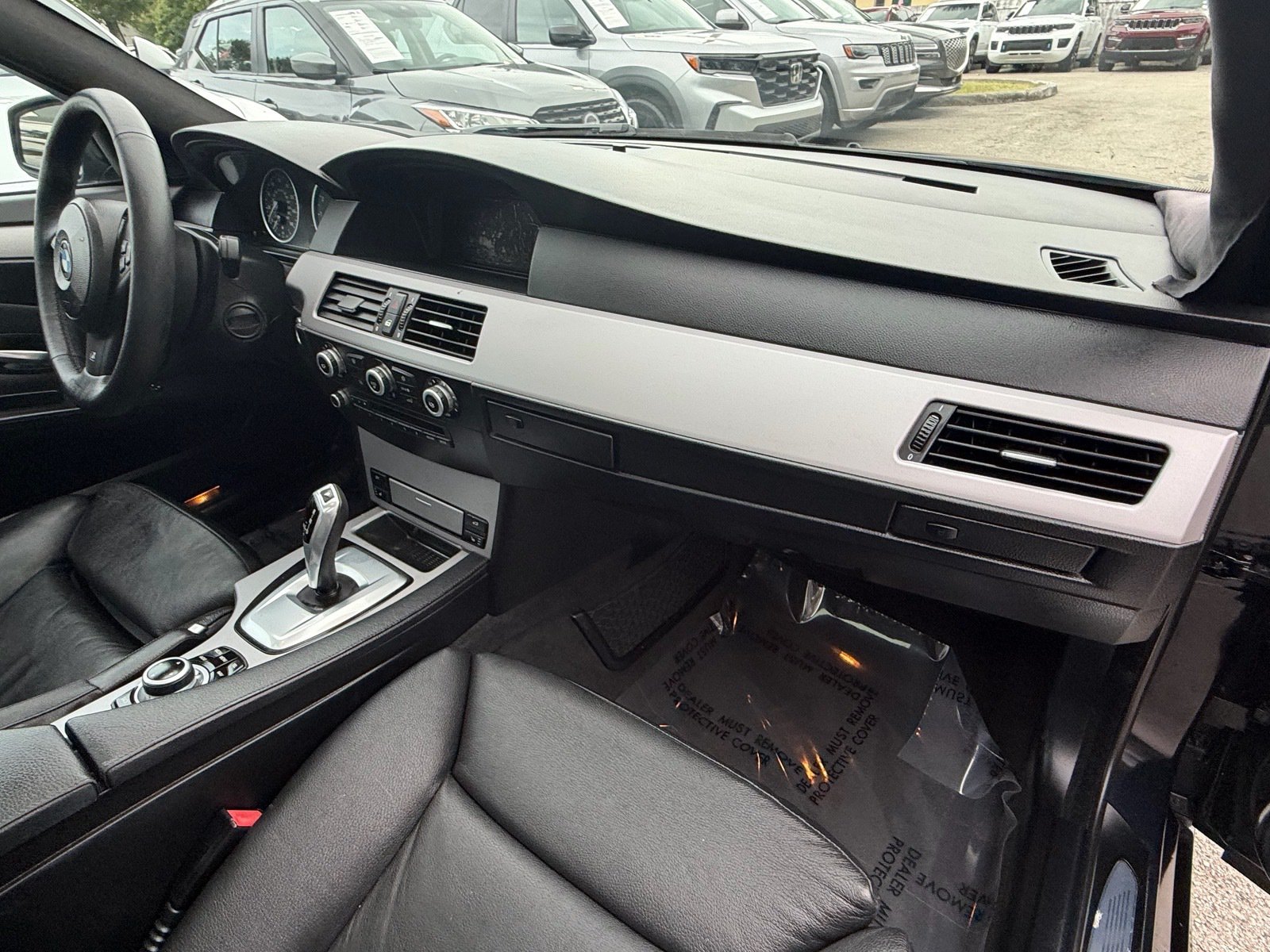Used 2010 BMW 535i xDrive Sedan AWD/4WD image 16