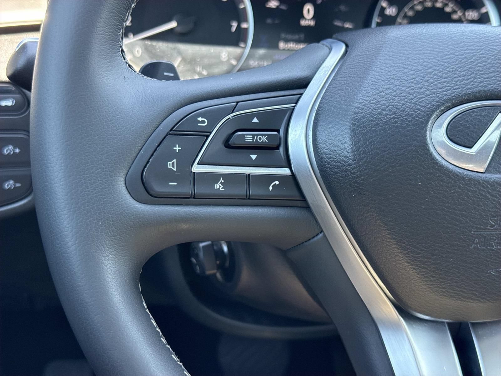 Used 2023 INFINITI QX55 Essential AWD/4WD image 15
