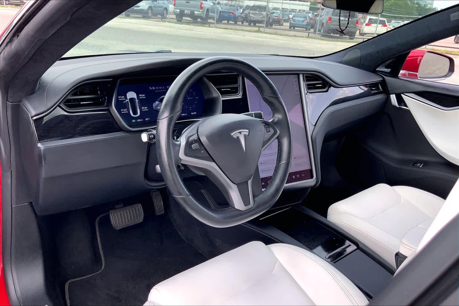 Used 2020 Tesla Model S Long Range Plus AWD/4WD image 16