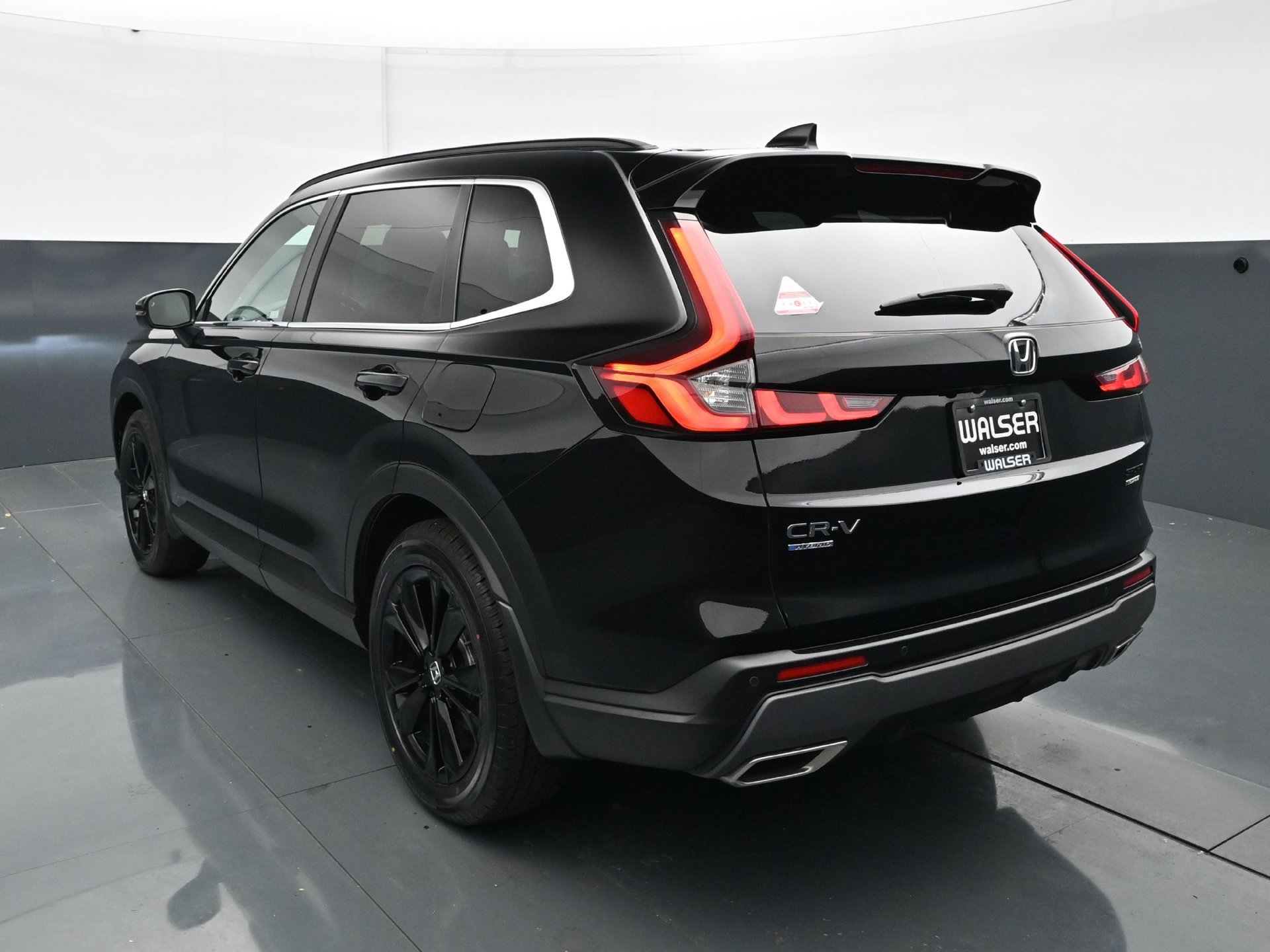 Used 2024 Honda CR-V Sport Touring image 5
