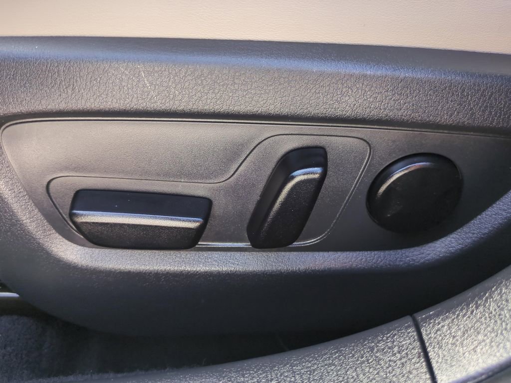 Used 2024 MAZDA CX-30 AWD 2.5 S w/ Preferred Package image 17