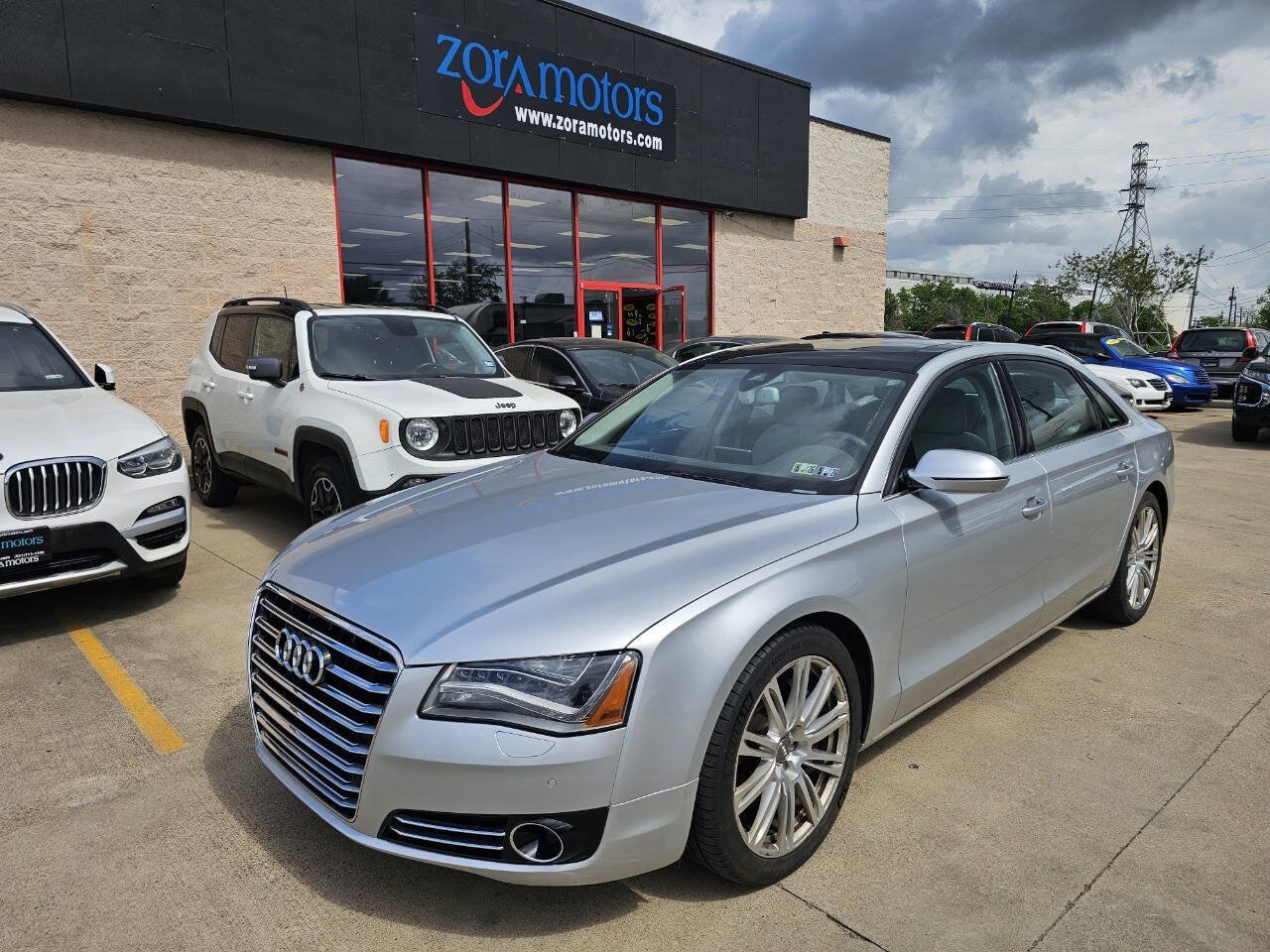 Used 2013 Audi A8 L 3.0T AWD/4WD image 2