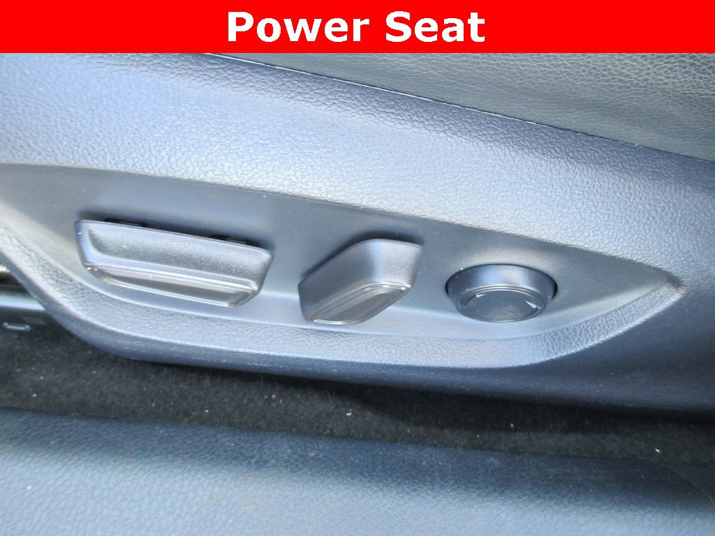 Used 2021 Toyota Camry SE image 17