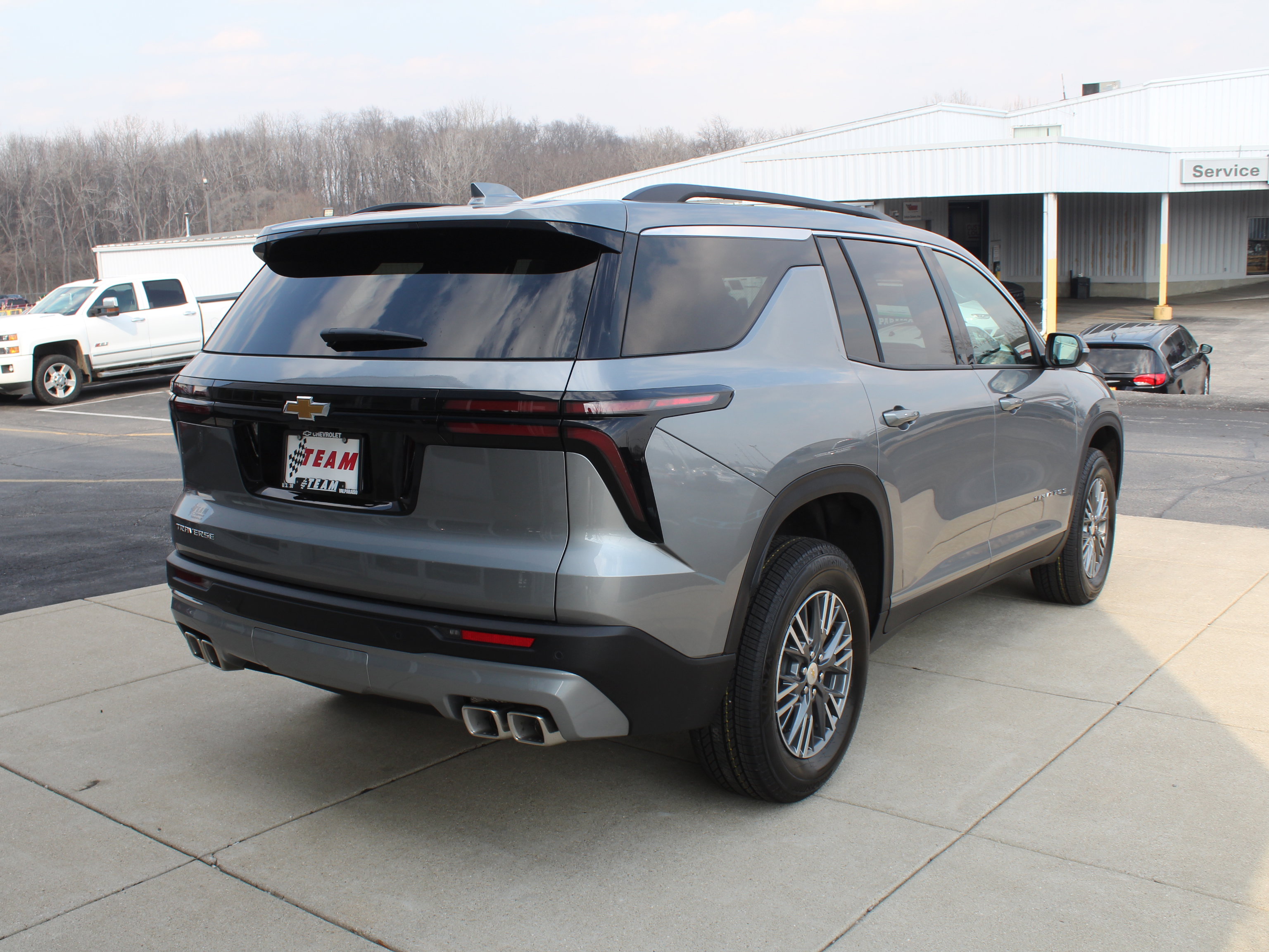 New 2026 Chevrolet Traverse LT image 4