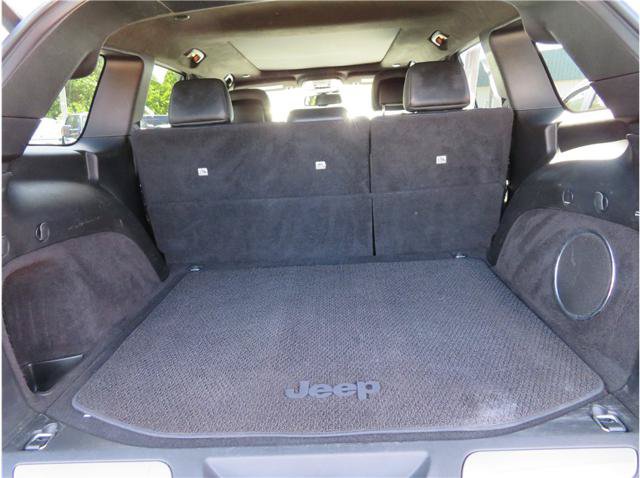 Used 2015 Jeep Grand Cherokee Summit AWD/4WD image 16