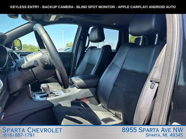 Used 2019 Jeep Grand Cherokee Altitude AWD/4WD image 13