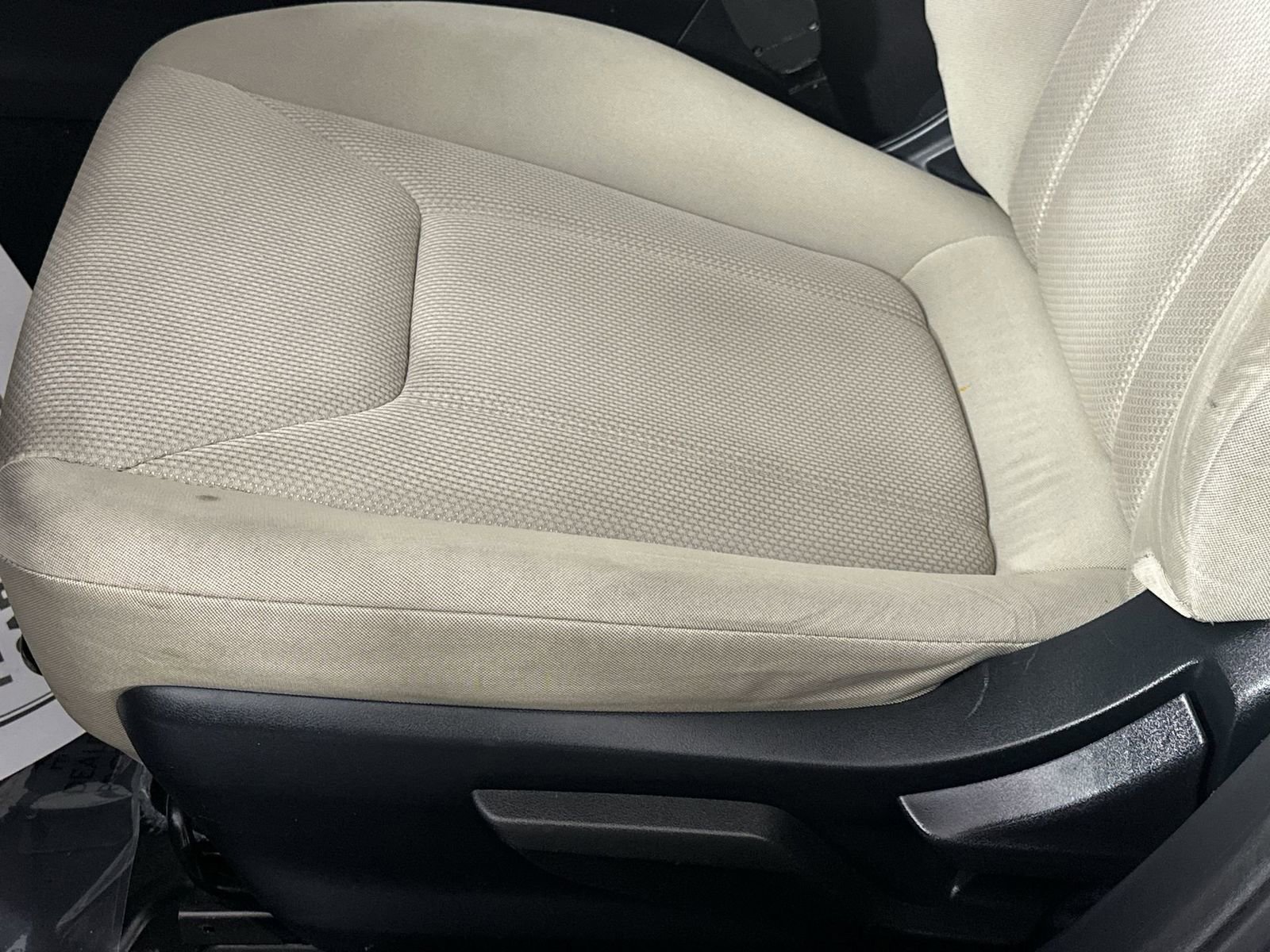 Used 2019 Subaru Impreza 2.0i image 12