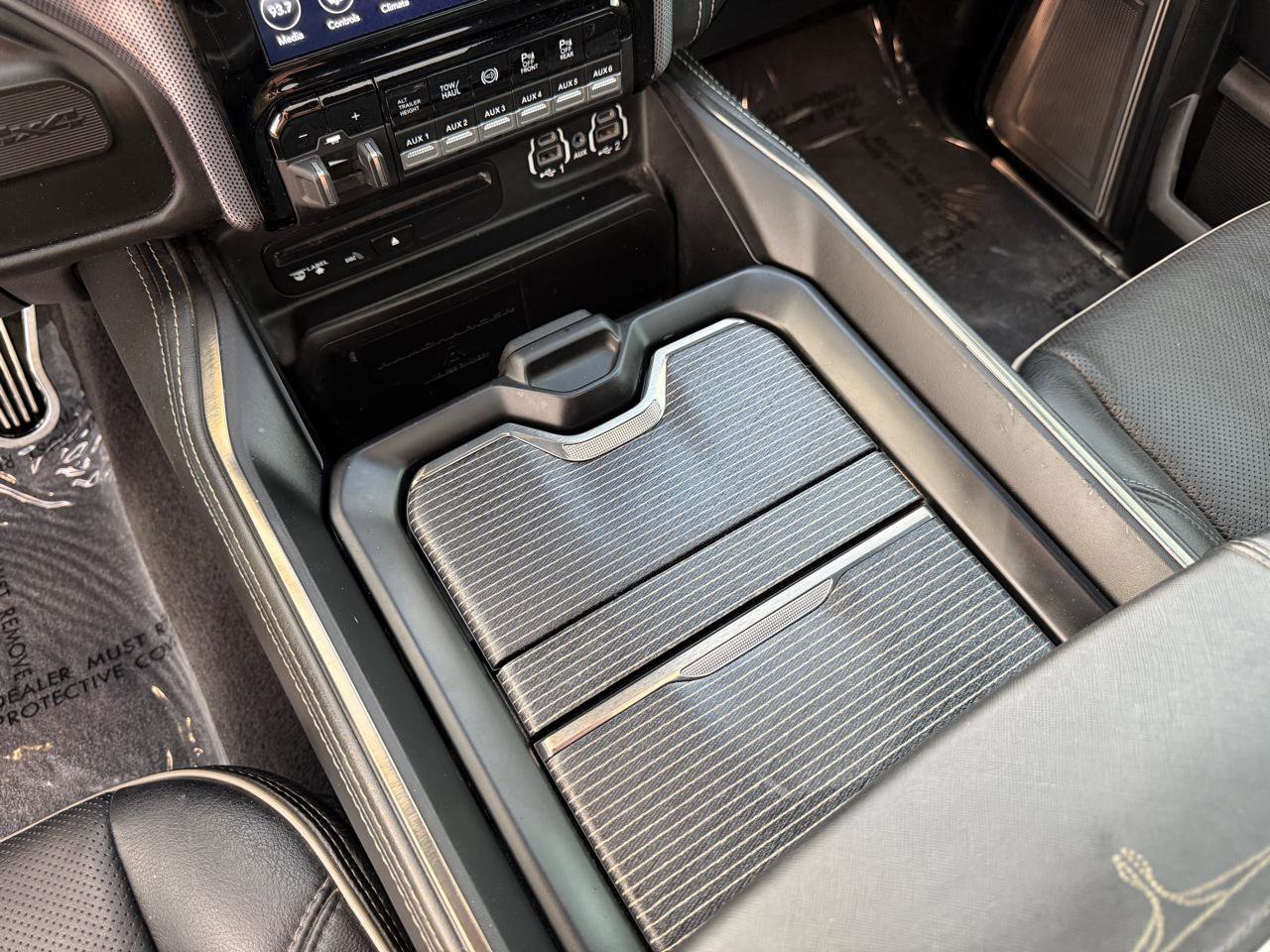 Used 2019 RAM 3500 Limited image 23