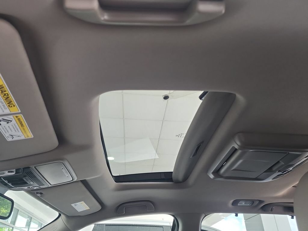 Used 2018 Honda Pilot Elite image 19