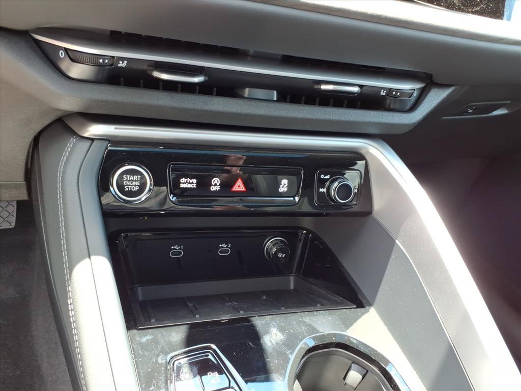 New 2026 Audi Q5 Premium AWD/4WD image 18