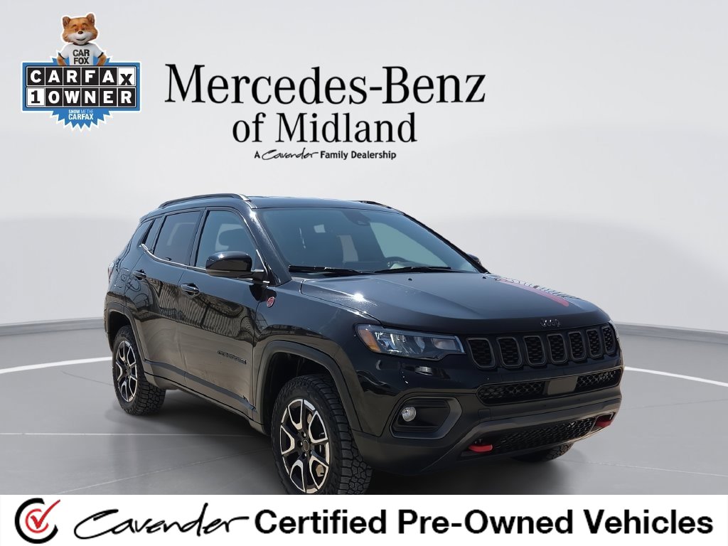 Used 2025 Jeep Compass Trailhawk