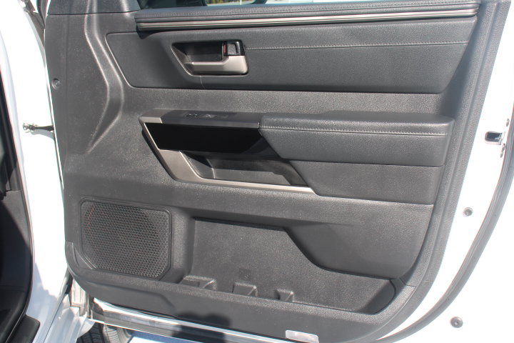 Used 2024 Toyota Tundra Limited AWD/4WD image 19