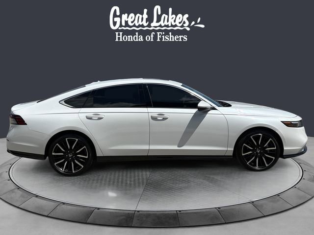 Used 2023 Honda Accord Touring image 6