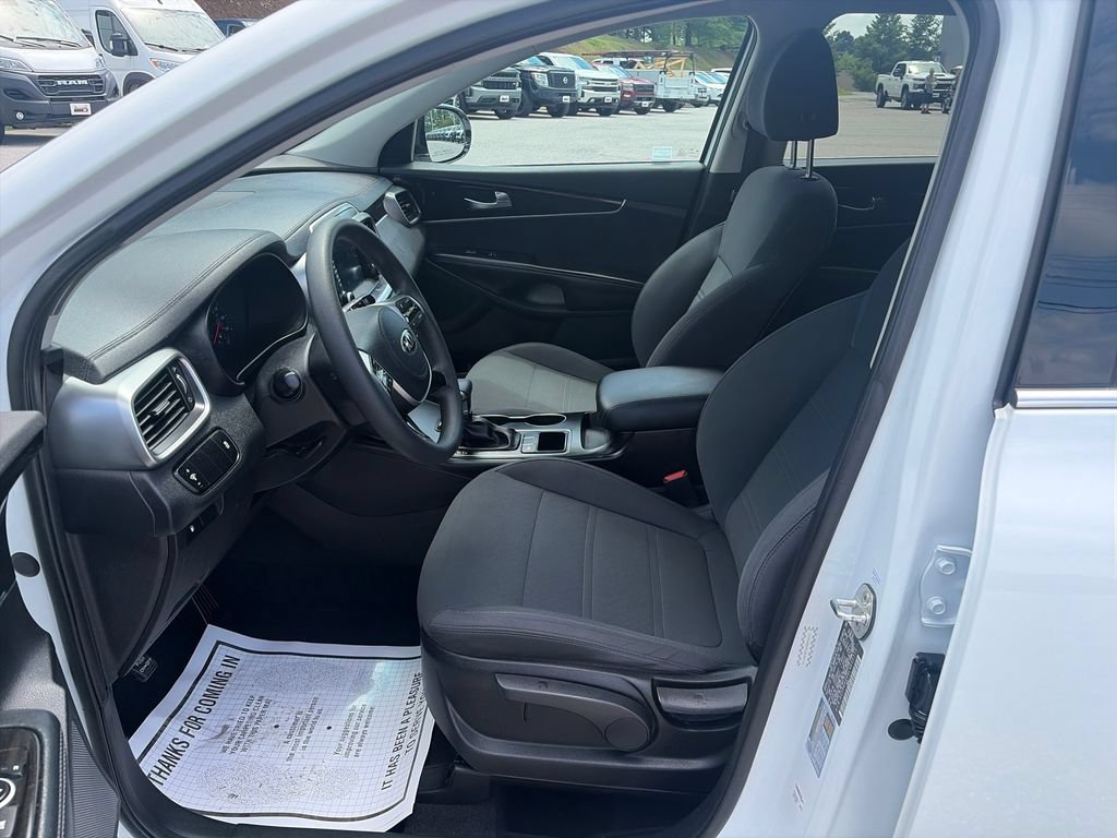 Used 2020 Kia Sorento L FWD image 10