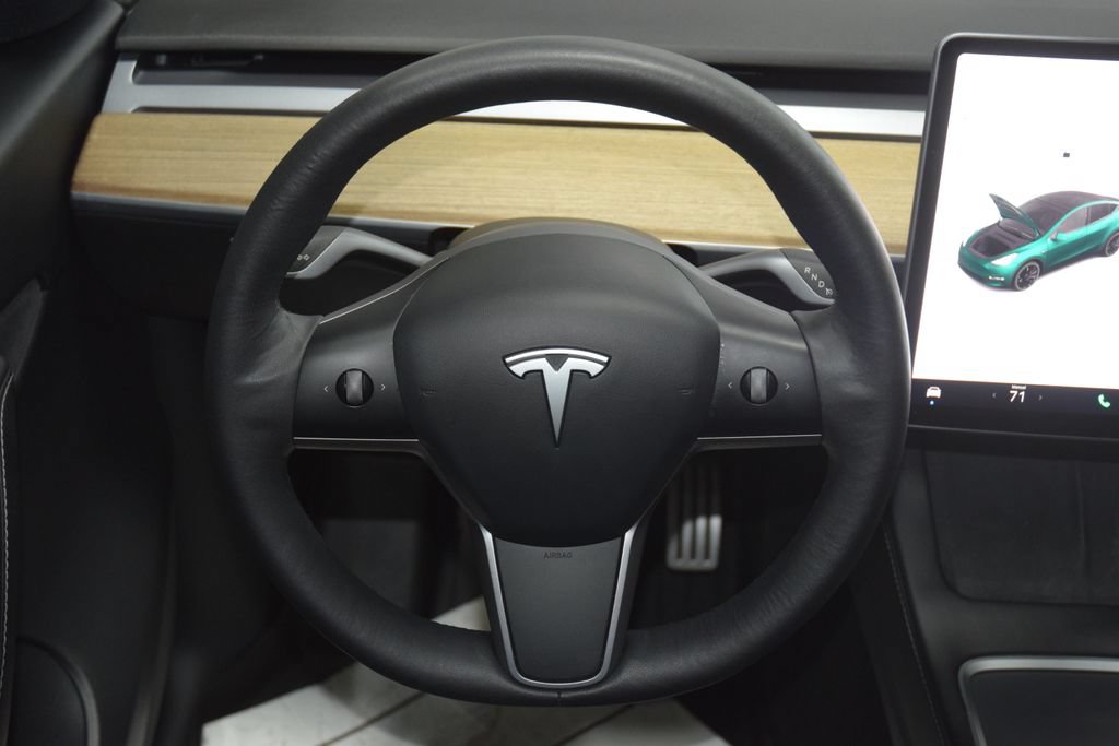 Used 2022 Tesla Model Y Performance AWD/4WD image 33