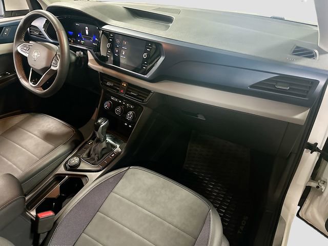 Used 2023 Volkswagen Taos SE image 28