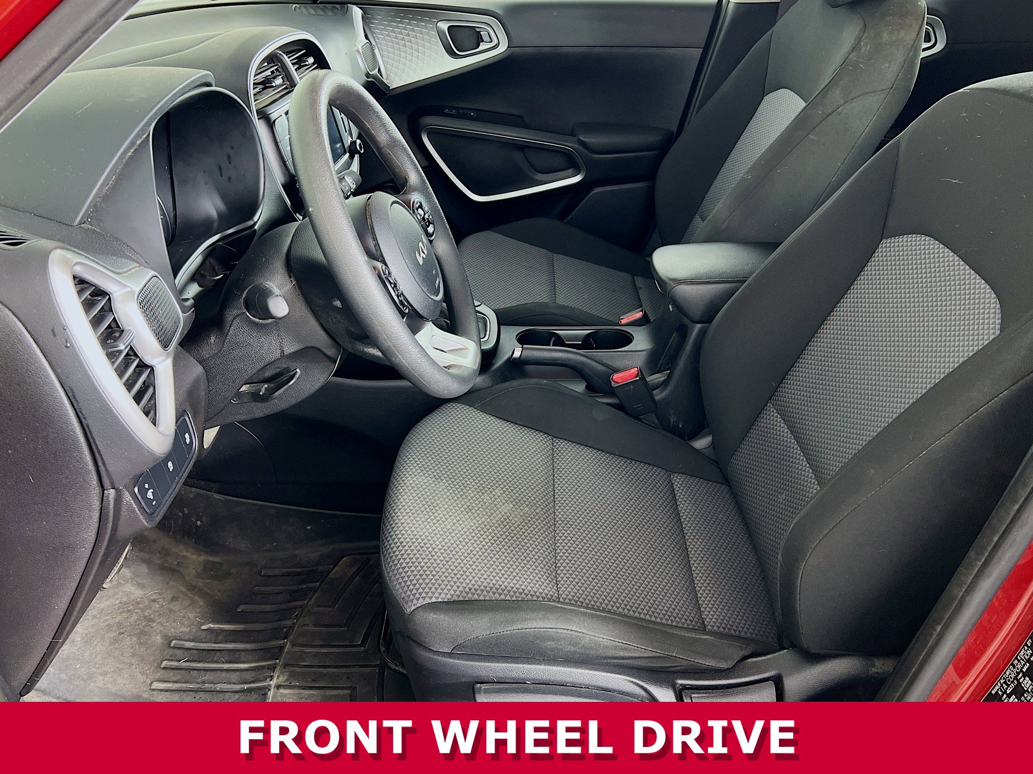 Used 2022 Kia Soul LX image 3