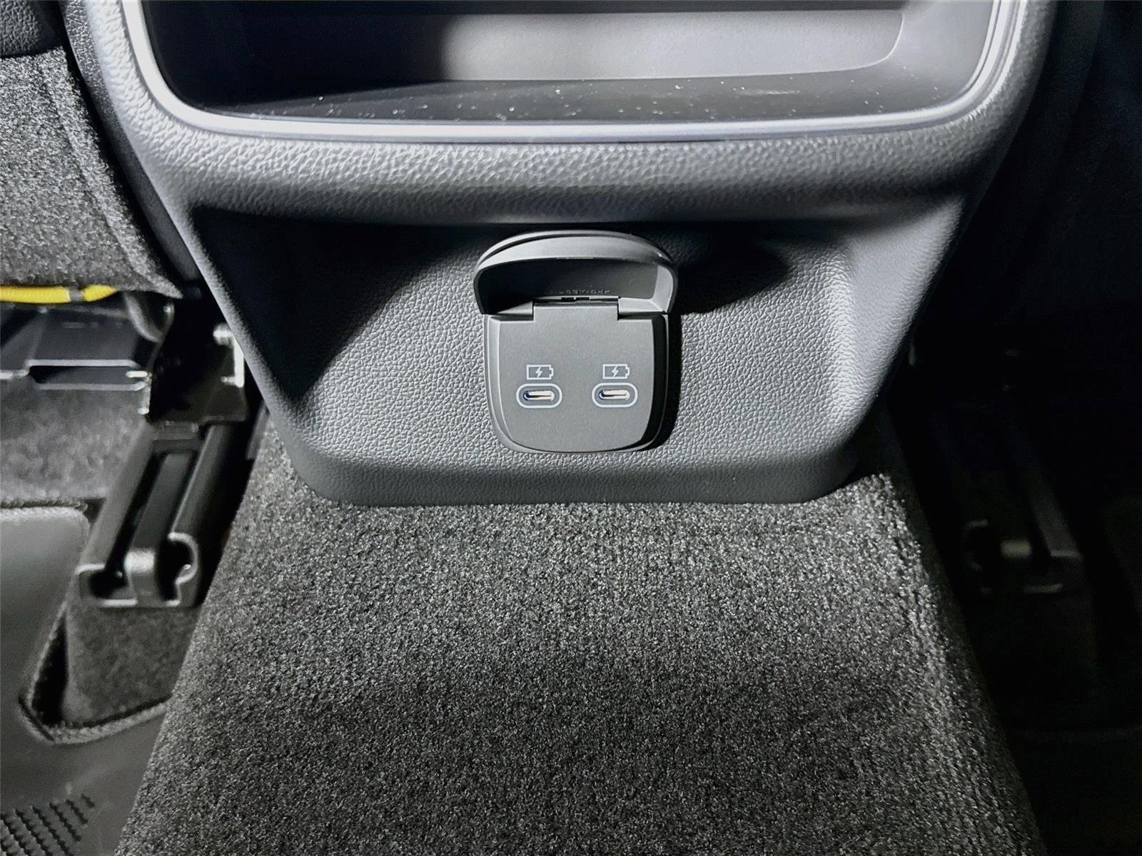New 2027 Genesis GV70 2.5T AWD/4WD image 26