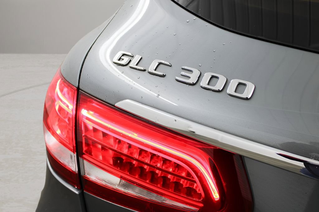 Used 2019 Mercedes-Benz GLC 300 image 39