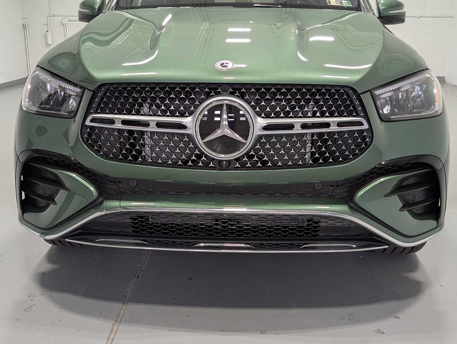New 2026 Mercedes-Benz GLE 450 4MATIC image 2