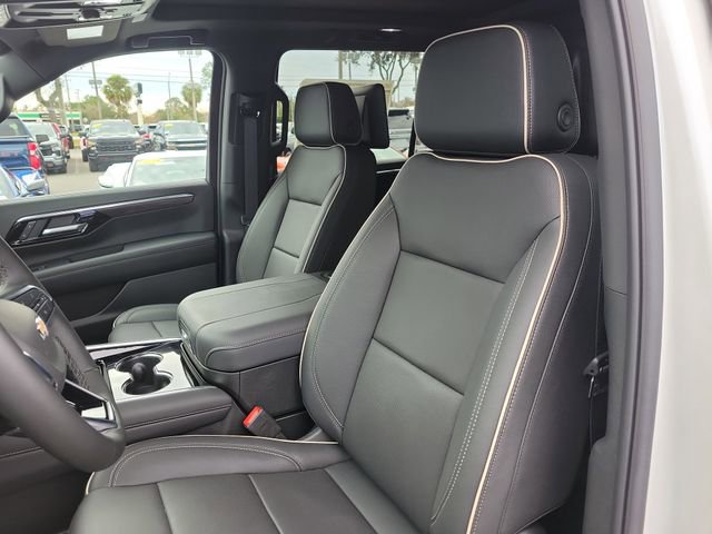 New 2025 Chevrolet Suburban Premier image 17