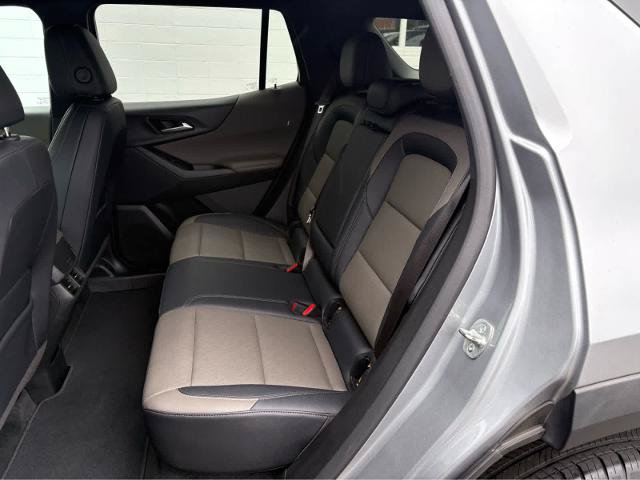 Used 2025 Chevrolet Equinox LT w/ Convenience Package II AWD/4WD image 17