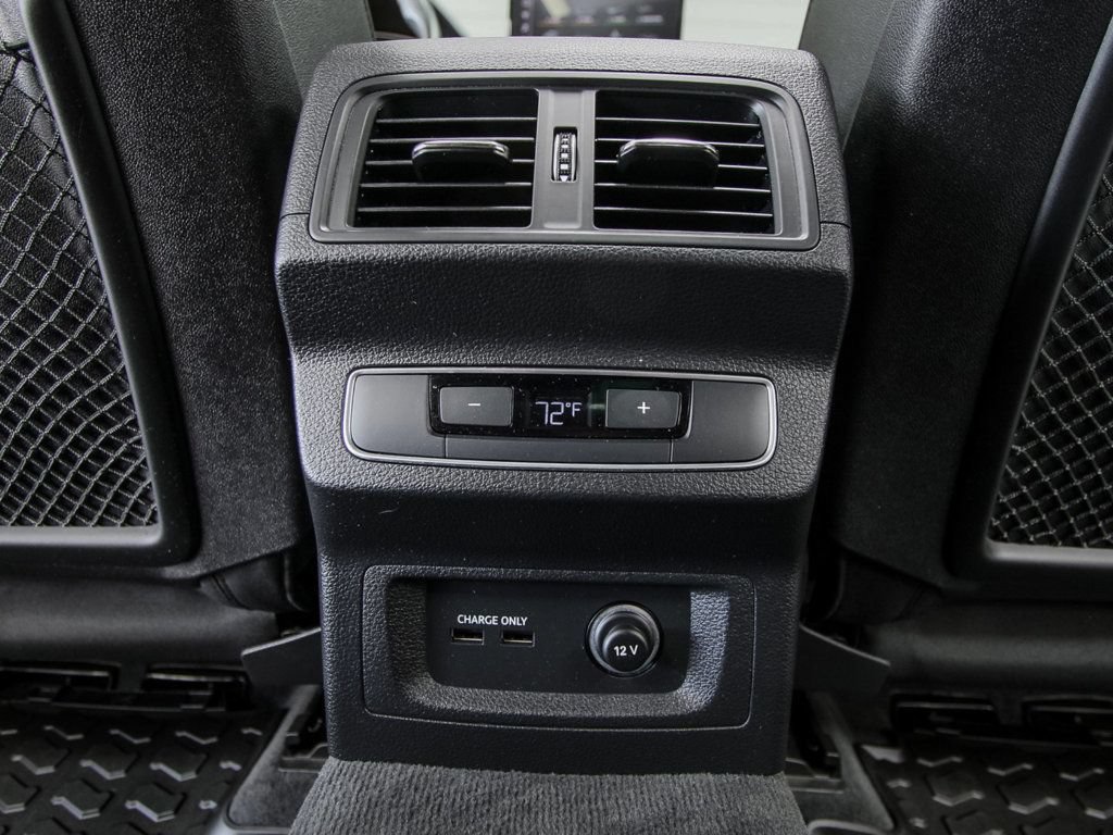 Used 2023 Audi Q5 e Premium Plus AWD/4WD image 27