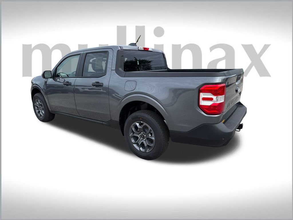 New 2025 Ford Maverick XLT image 3