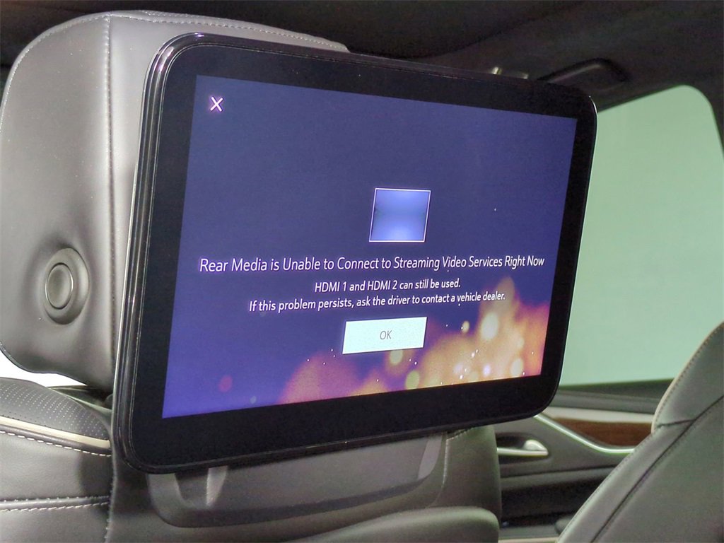 Used 2022 Cadillac Escalade ESV Sport Platinum image 35