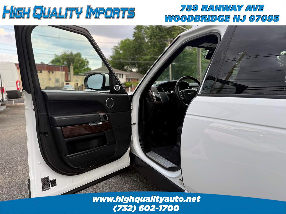 Used 2013 Land Rover Range Rover HSE AWD/4WD image 12