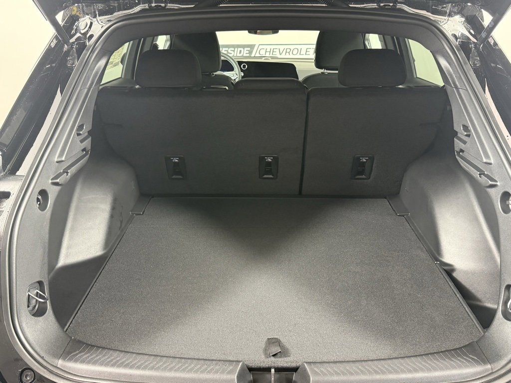 New 2026 Chevrolet Equinox EV LT image 11