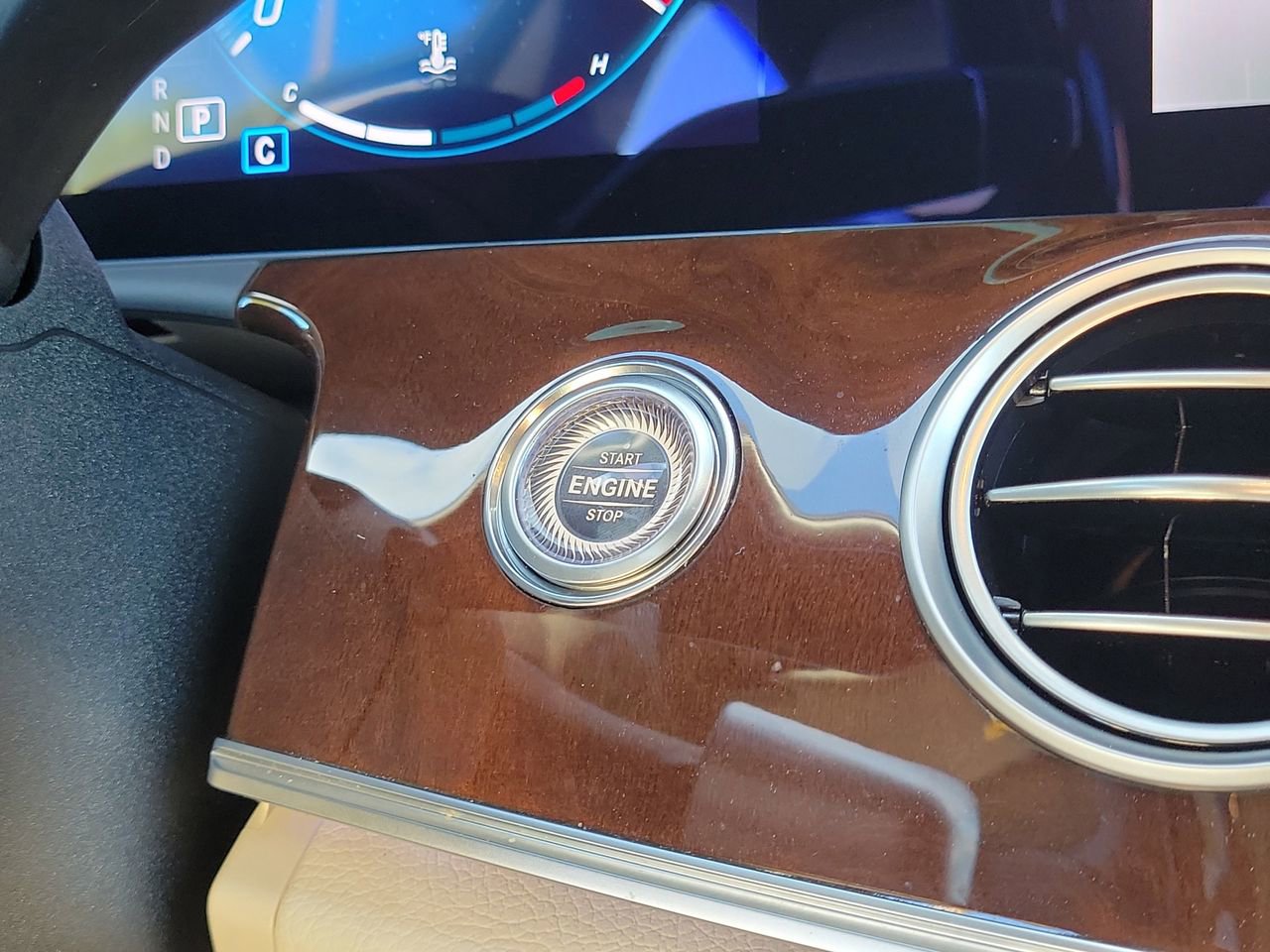 Certified 2023 Mercedes-Benz E 350 4MATIC Sedan image 19