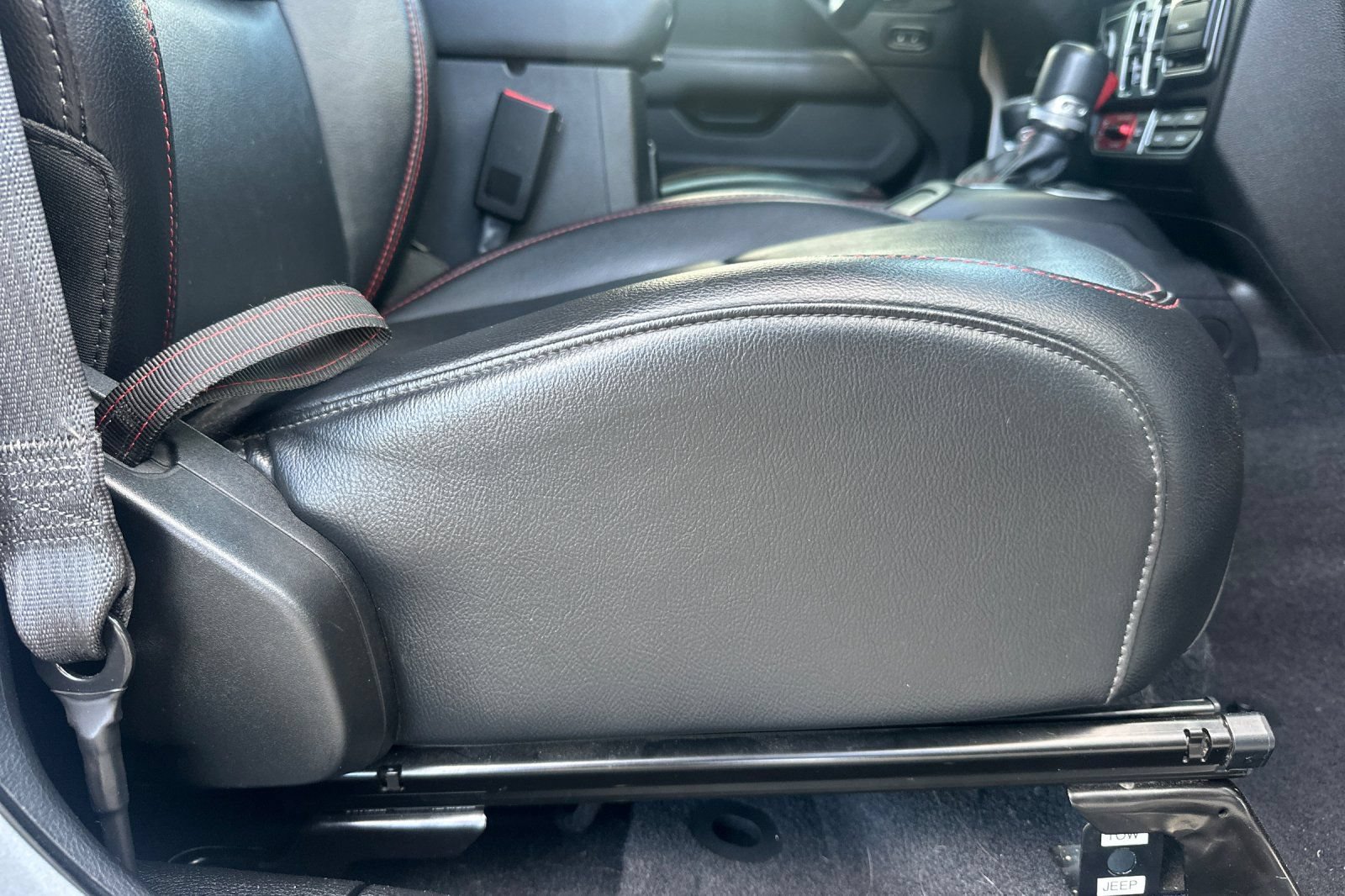 Used 2018 Jeep Wrangler Unlimited Rubicon AWD/4WD image 22
