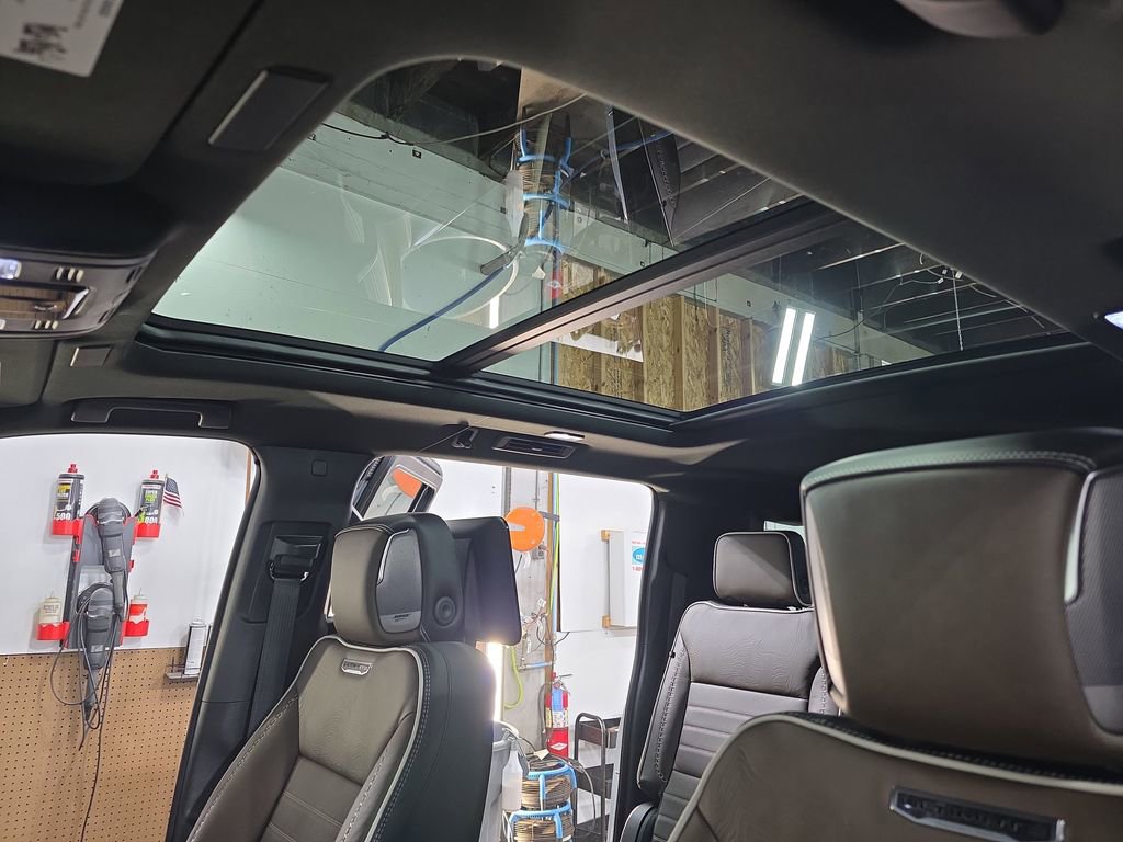 New 2026 GMC Yukon XL Denali Ultimate AWD/4WD image 34
