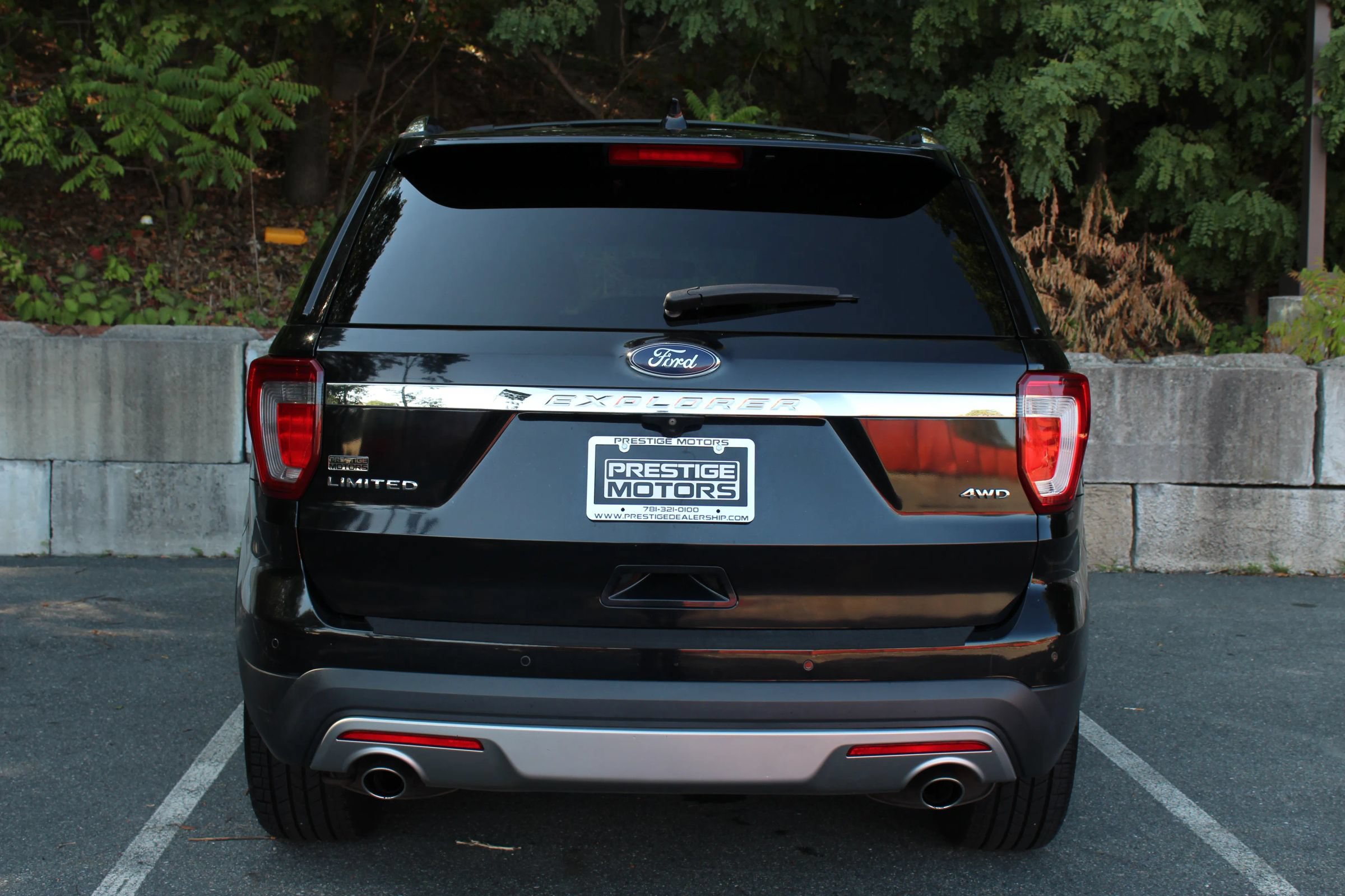 Used 2016 Ford Explorer Limited AWD/4WD image 8