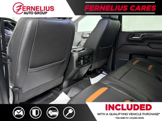 Used 2024 GMC Sierra 3500 AT4 w/ Technology Package AWD/4WD image 28