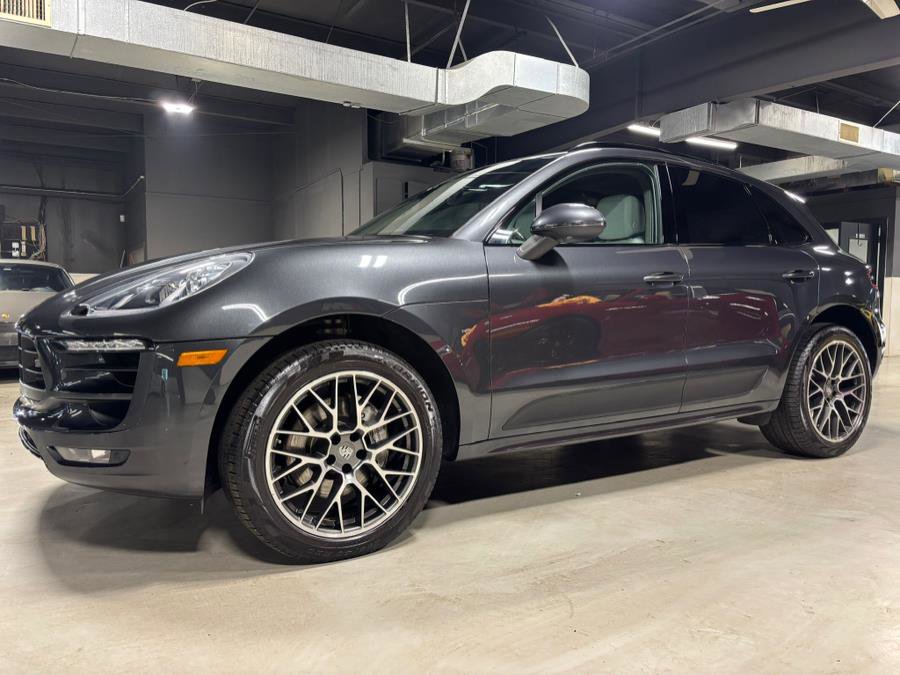 Used 2018 Porsche Macan S image 2