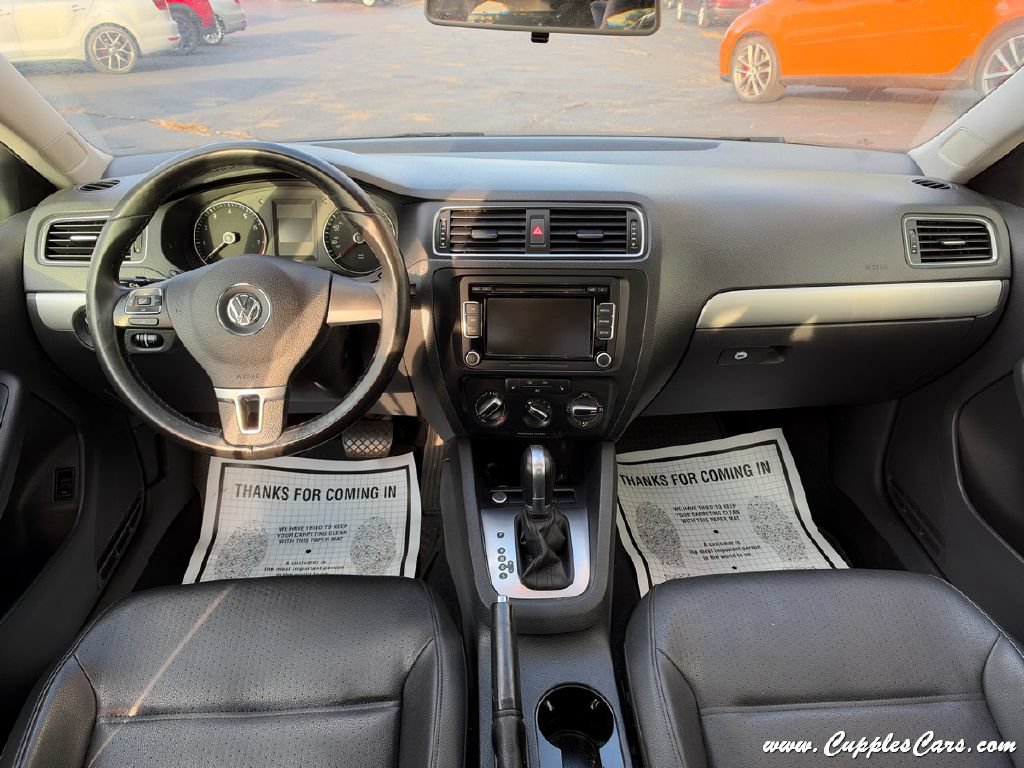 Used 2014 Volkswagen Jetta SE FWD image 13