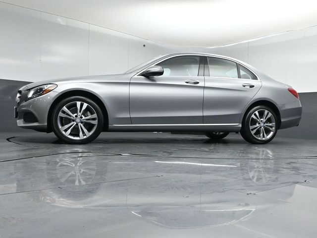 Used 2016 Mercedes-Benz C 300 4MATIC Sedan image 39